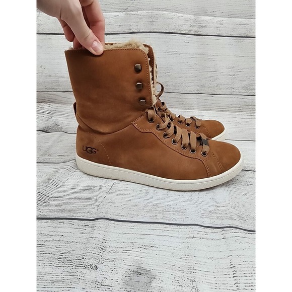 Ugg Women Starlyn Shearling High Top Boot Sneaker Size 9 Brown Lace Up Lined - Picture 6 of 12